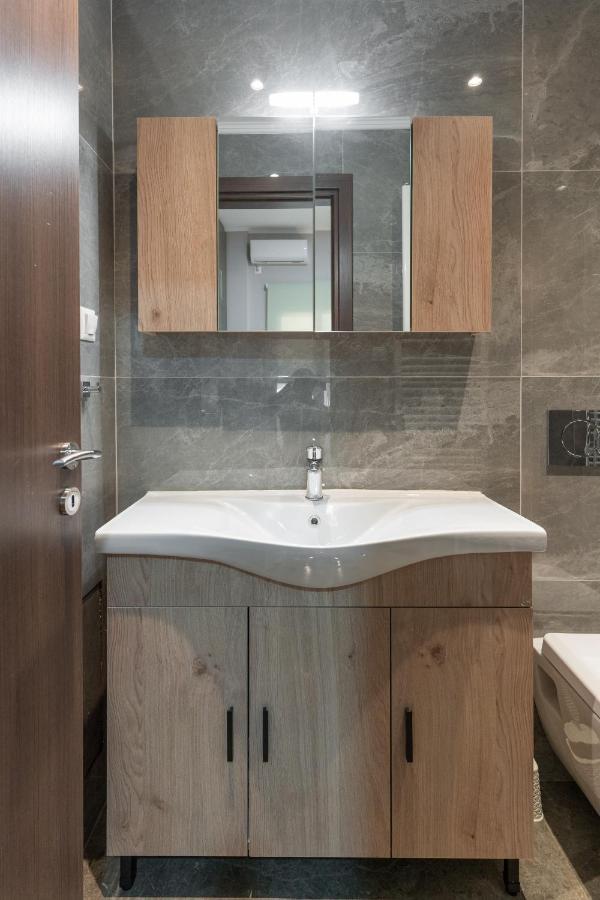 Cosy 2br Next To Bars & Restaurants