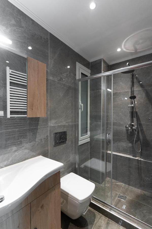 Appartamento Cosy 2br Next To Bars & Restaurants Atene