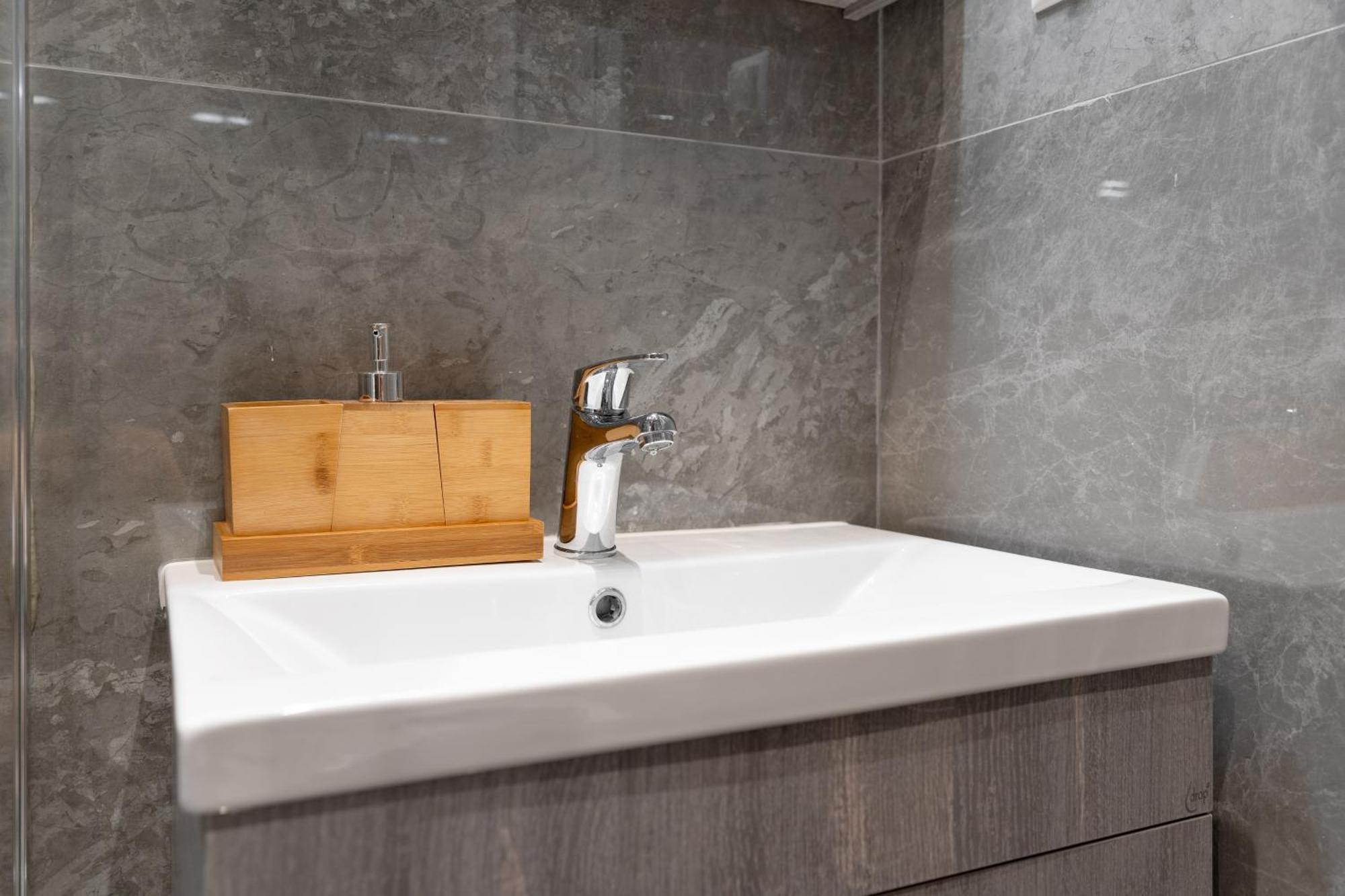 Cosy 2br Next To Bars & Restaurants Appartement